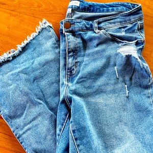 18W Lane Bryant Flex Magic Waistband Signature Fit Flare Destructed Denim Jeans